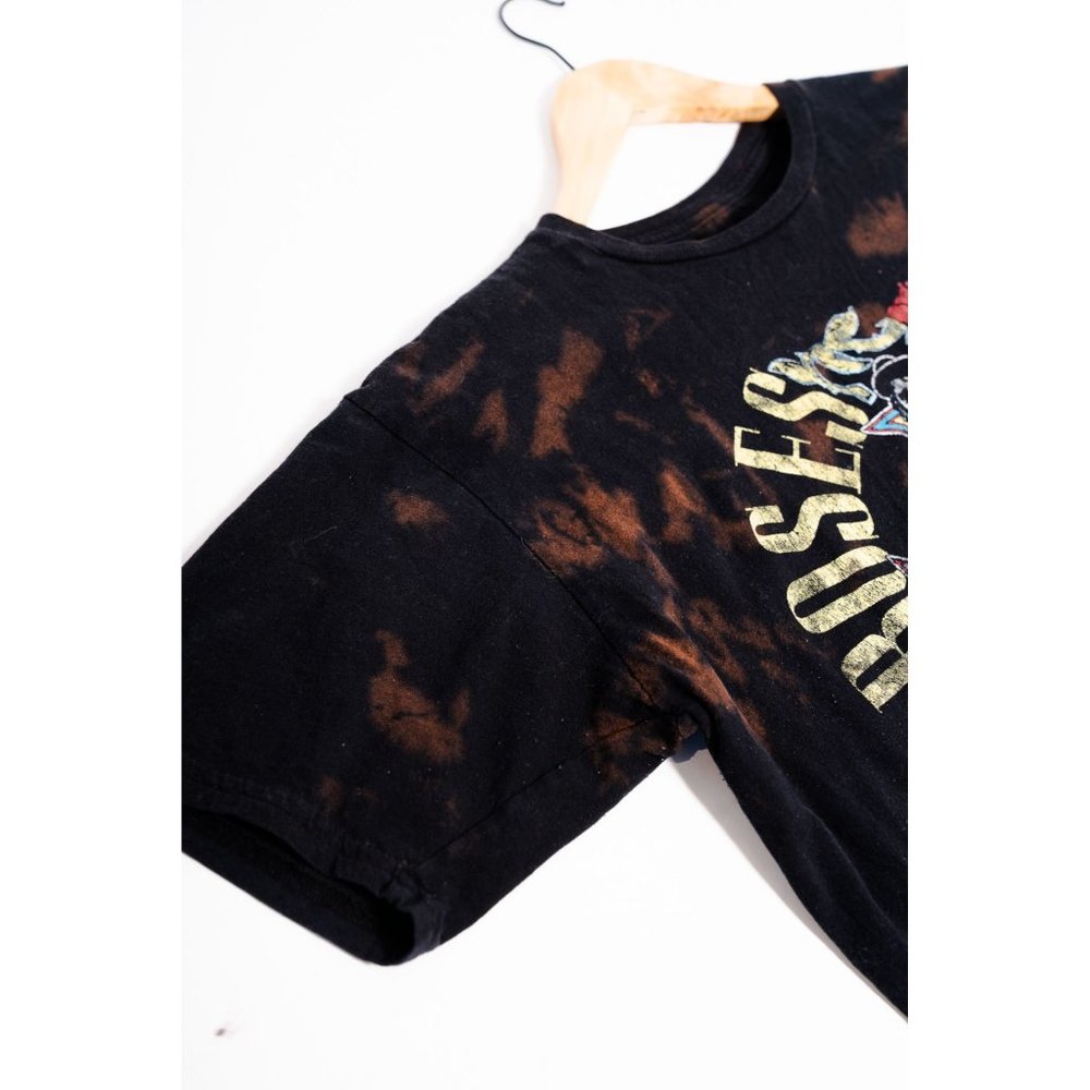 GUNS AND ROSES TEE SHIRT
